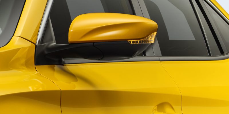 MGGT-Outside-rear-view-mirror-Yellow